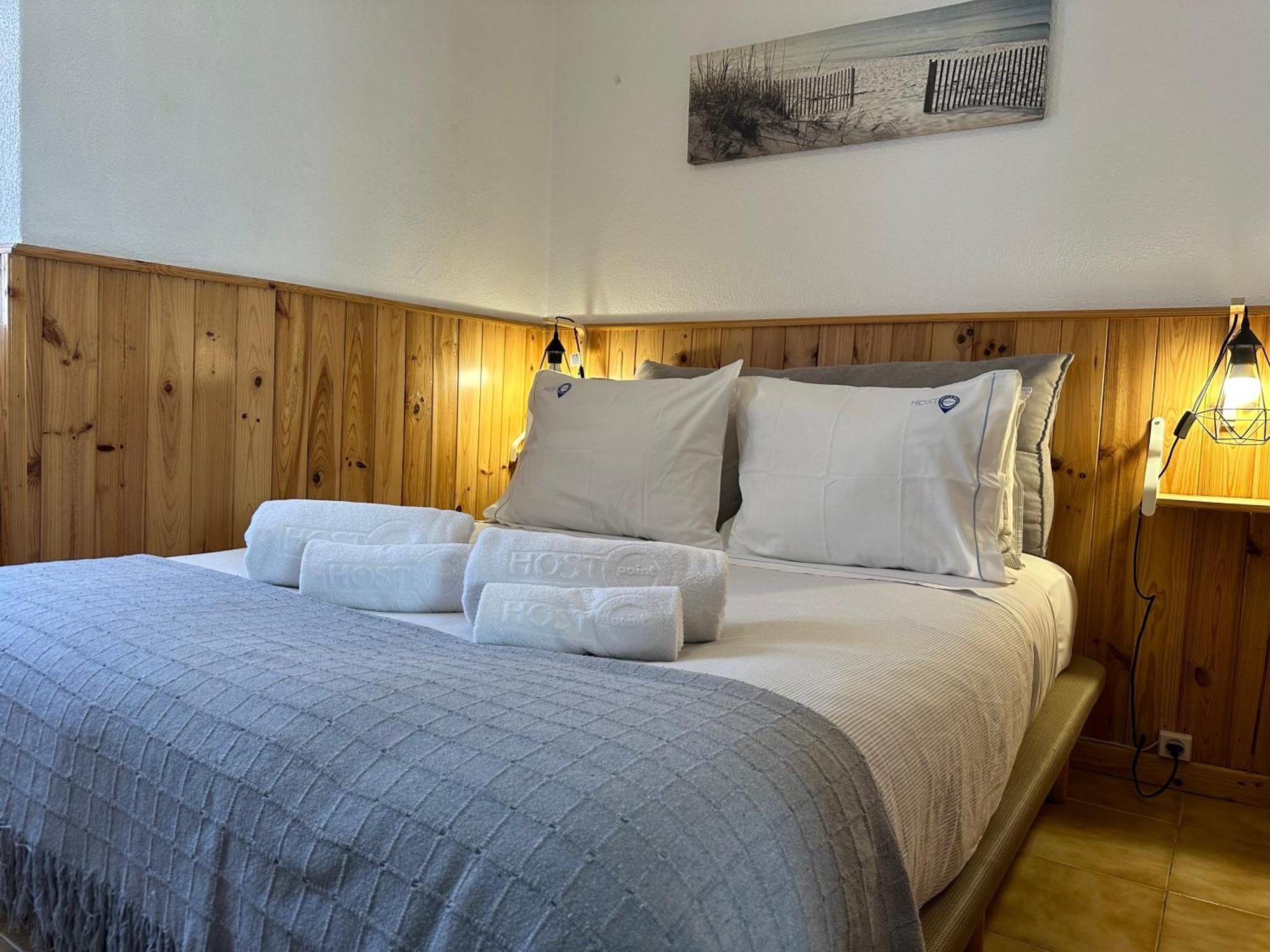 Vila Maria Apartments By Host-Point Кошта-да-Капарика Экстерьер фото